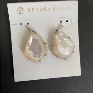 Kendra Scott Rosenell Mother Of Pearl  Earrings NWT